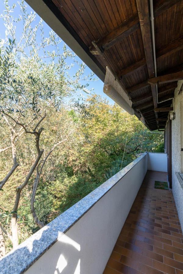 Casa Olivi Apartment Civate Luaran gambar